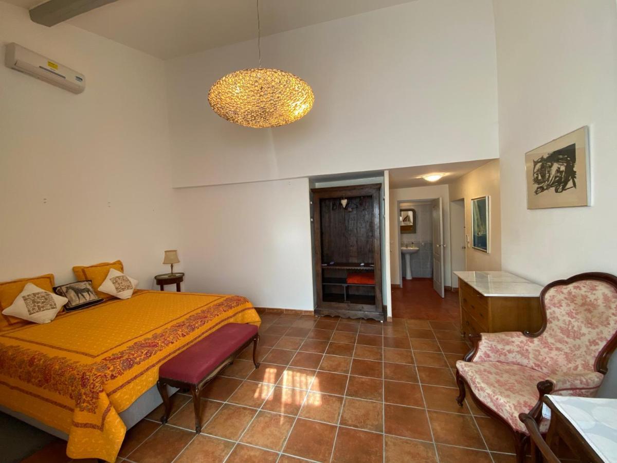 Bed and Breakfast Le Relais D'Affiac Peyriac-Minervois Esterno foto